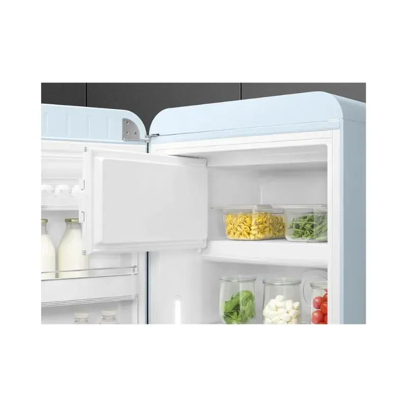https://www.tafelberg.co.za/stores/za.co.storefront7.tafelberg/products/fab28l/pictures/smeg-60cm-retro-left-hinge-fridge-fab28l-04_6or3.jpg